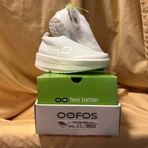 OOFOS Women's White Mesh Sneakers